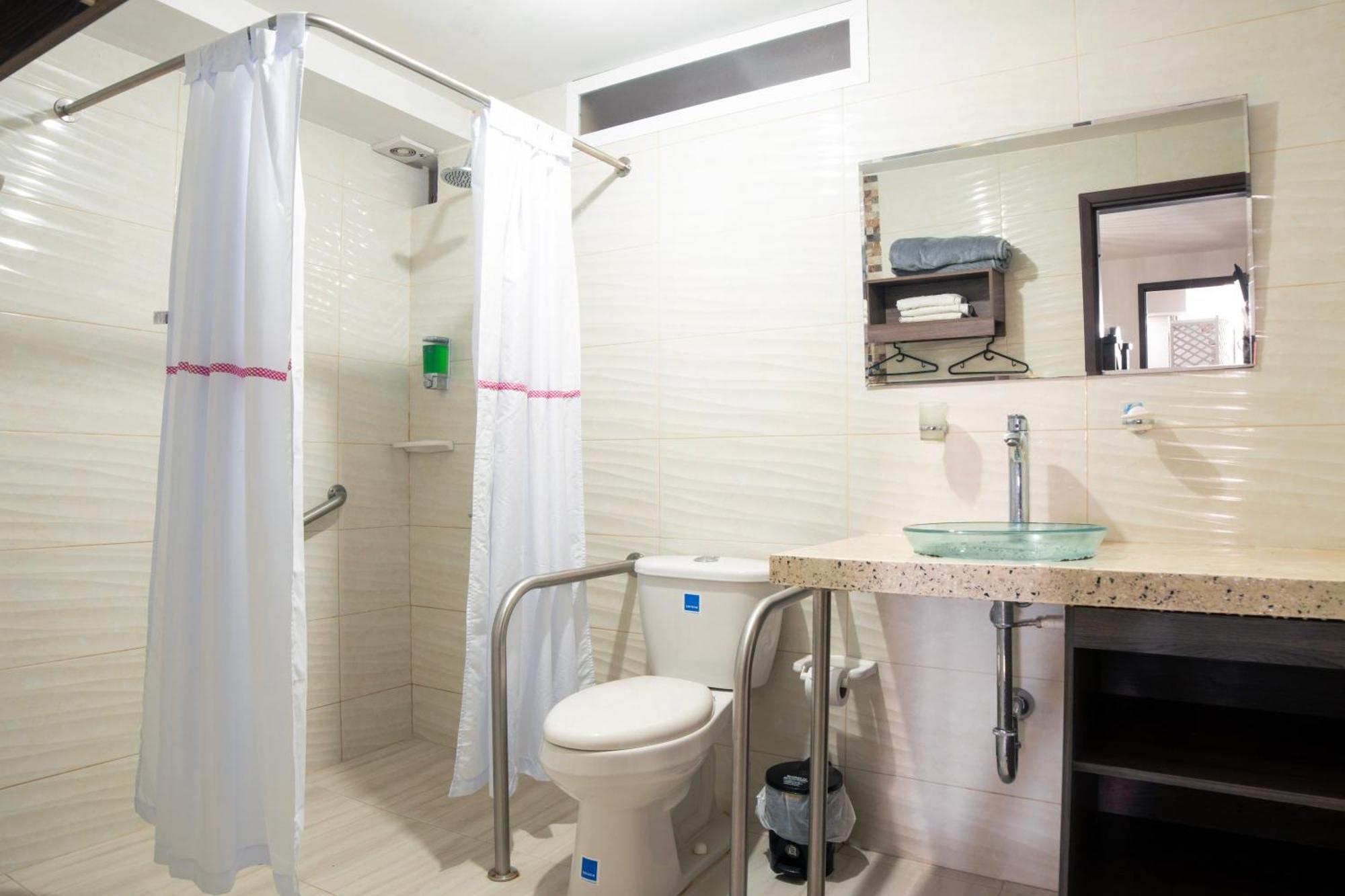 Hotel Riviera Plaza Bucaramanga Kültér fotó